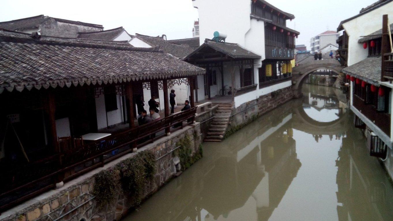 自己带孩子心力交瘁，但又不愿意让婆婆带，该怎么解决这个问题？游戏画面
